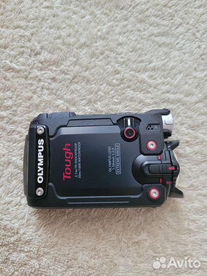 Экшн камера Olympus TG-tracker