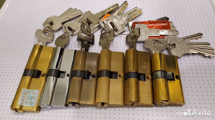 Замки дверные, механические цилиндры, личинки