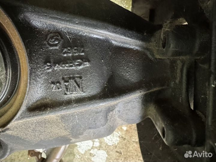 Редуктор задний на Мерседес Е-200. 211 кузов