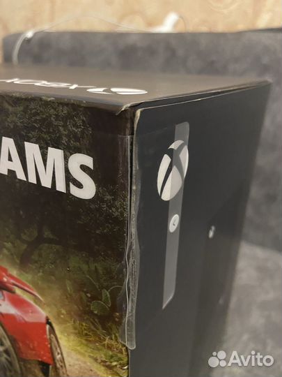 Игровая приставка Microsoft Xbox Series X 1TB