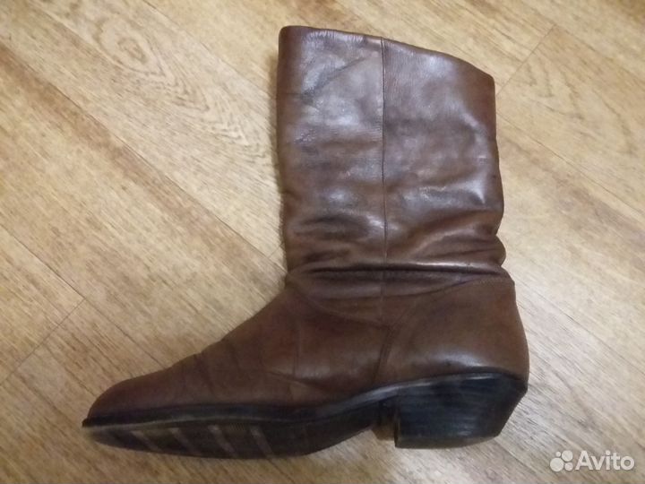 Кожаные сапоги