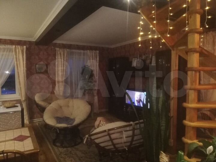 3-к. квартира, 80 м², 2/2 эт.