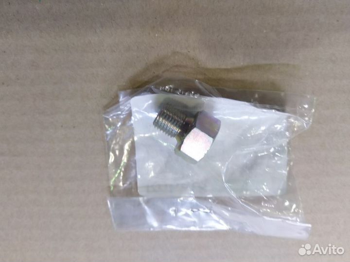 1522133750 масло сливной болт Kubota