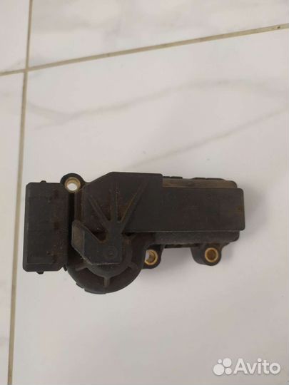 Регулятор холостого хода audi 80 б4