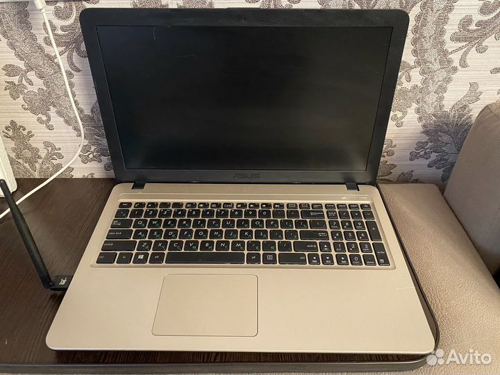 Ноутбук asus x540M