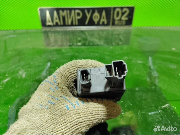 Активатор замка багажника Opel Astra