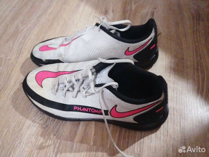 Бутсы nike phantom gt