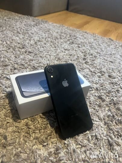 iPhone Xr, 64 ГБ