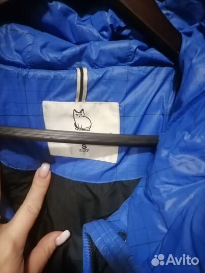 Пуховик на девочку зимний 158