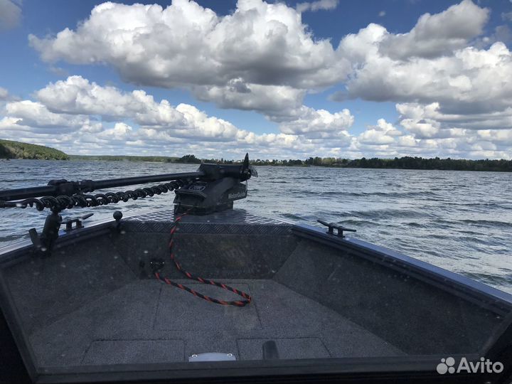 Комплект Windboat 45 DC Evo Fish + Yamaha 60