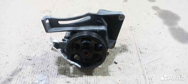 Насос гур Subaru Impreza GH2