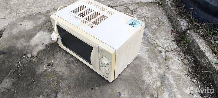 Микроволновка б\у рабочая Mystery