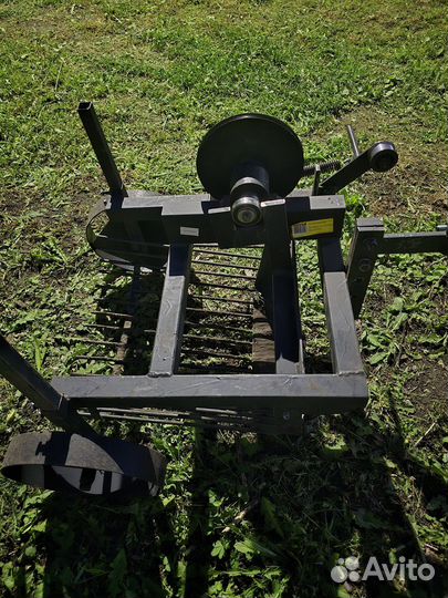 Картофелекопалкв вибрационная Huter