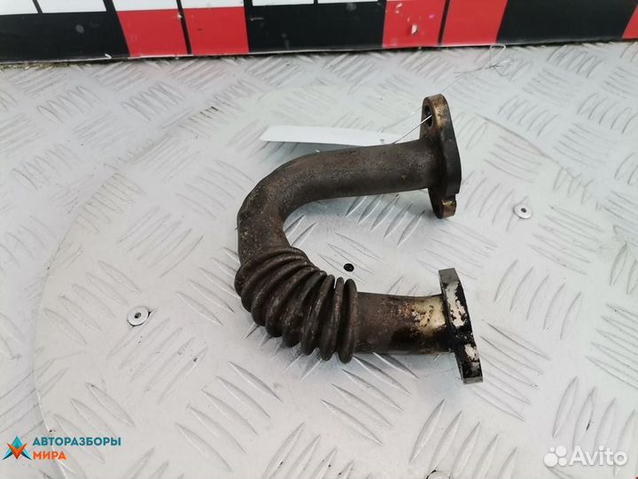 Трубка системы рециркуляции EGR Skoda Octavia