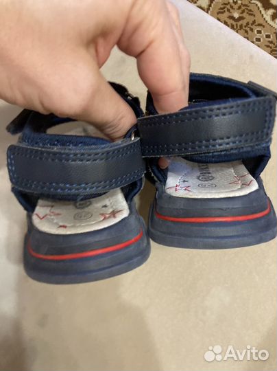 Босоножки для мальчика 25