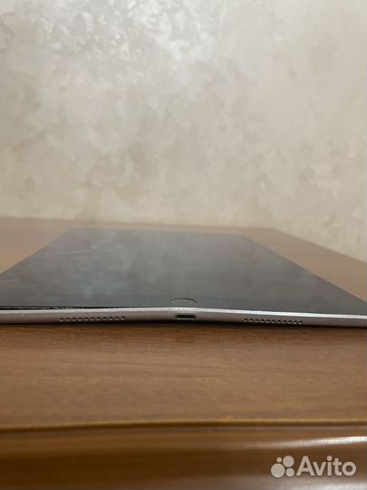 iPad pro 10.5 256gb + cellular