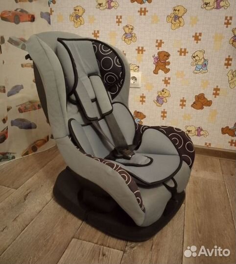 Детское автокресло с 9 месяцев до 4 лет