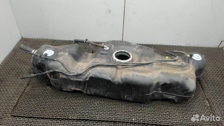 Бак топливный Lincoln Navigator, 2003