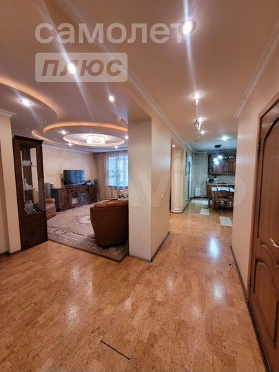 4-к. квартира, 115,9 м², 7/9 эт.