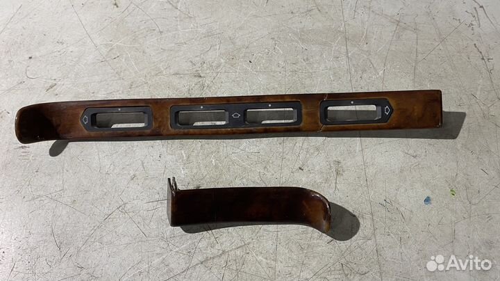 Деревянные вставки в торпедо Mercedes Benz W140