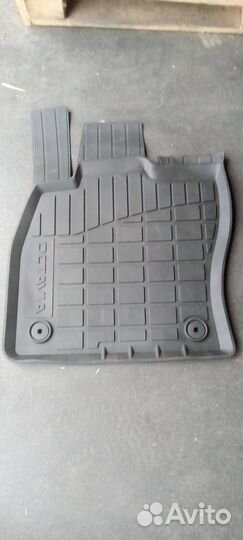 5EU061505 Литьевые ковры в салон, к-т 5 шт. skoda