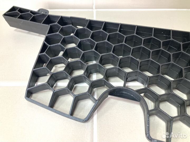 Усилитель переднего бампера нижний LADA Vesta