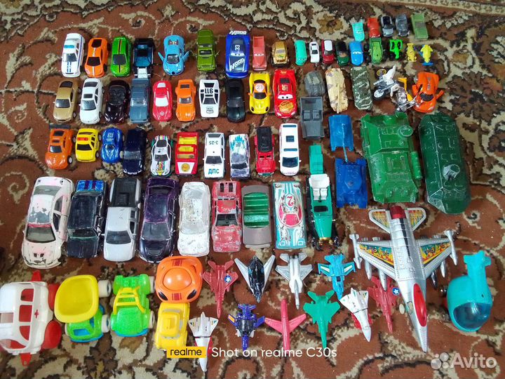 Детские игрушки машинки мотоциклы самолеты и др