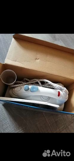 Утюг новый