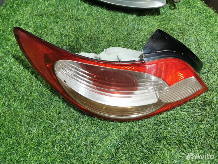 Фара правая, фонарь левый Toyota Camry Solara