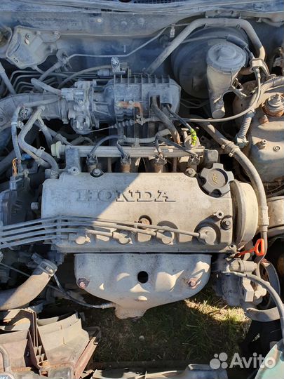 Двигатель honda civic 6 1,4
