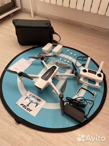 Квадрокоптер hubsan zino