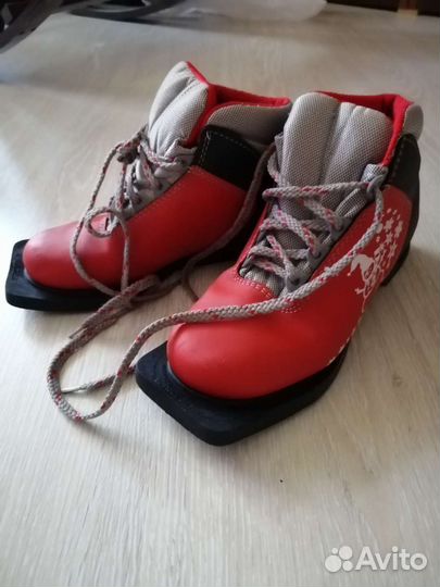 Лыжные ботинки детские