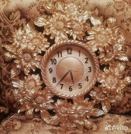 Часы настенные со стразами большие 