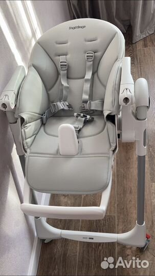 Детский стульчик для кормления peg perego
