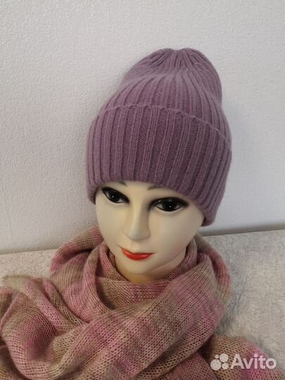 Шапка женская вязаная