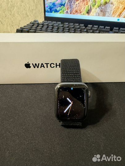 Смарт часы apple watch se 44mm