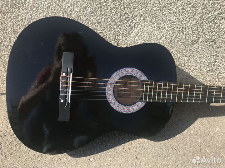 Гитара классическая