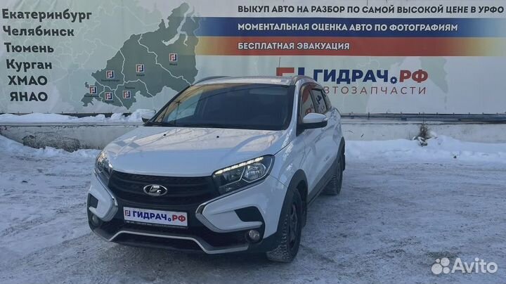 Накладка переднего крыла правая LADA X-Ray Cross 6