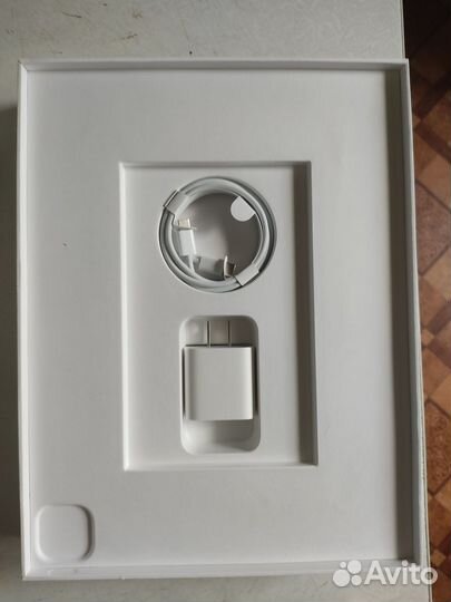 iPad pro 12.9 (2022) 128гб wifi