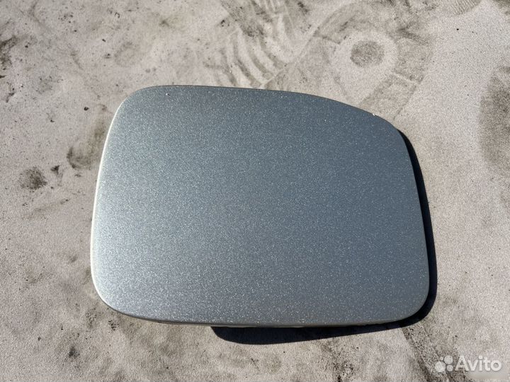 Лючок бензобака Toyota Carina ST 215