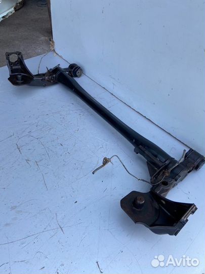 Балка задняя Opel Meriva B A14XER 2012