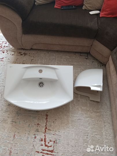 Раковина в ванную бу