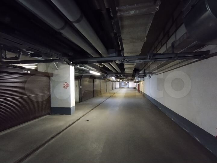 Машиноместо, 20 м²