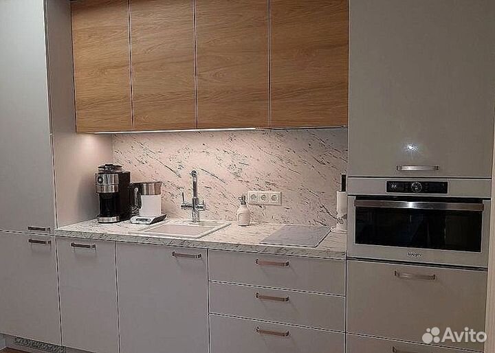 Кухня в потолок