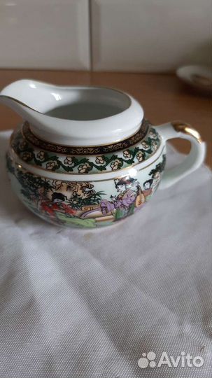 Молочник фарфор Японские сцены