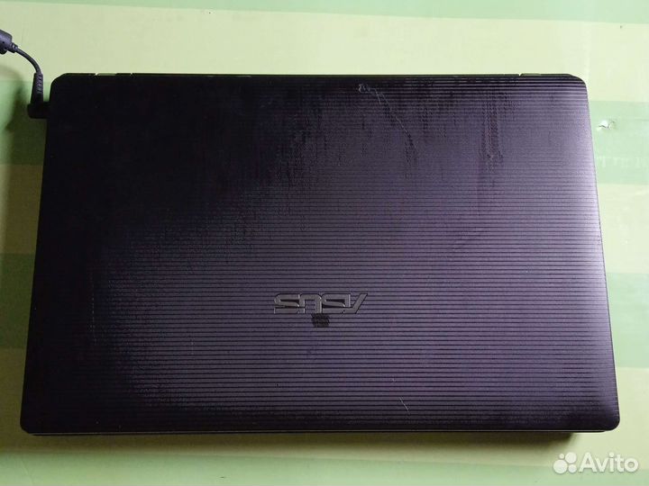 Ноутбук asus