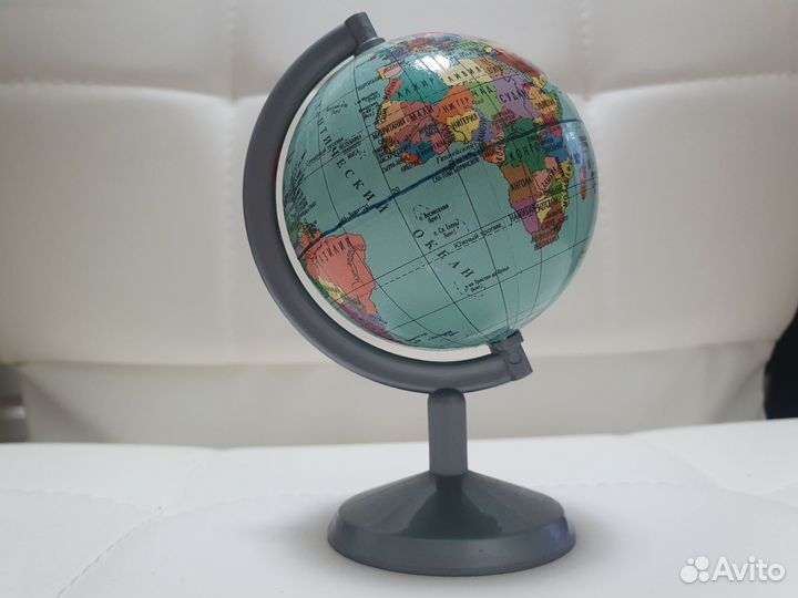 Глобус географический