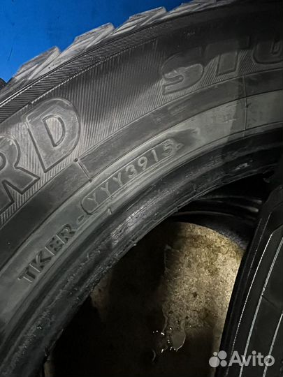 Yokohama Ice Guard Stud IG55 215/60 R17