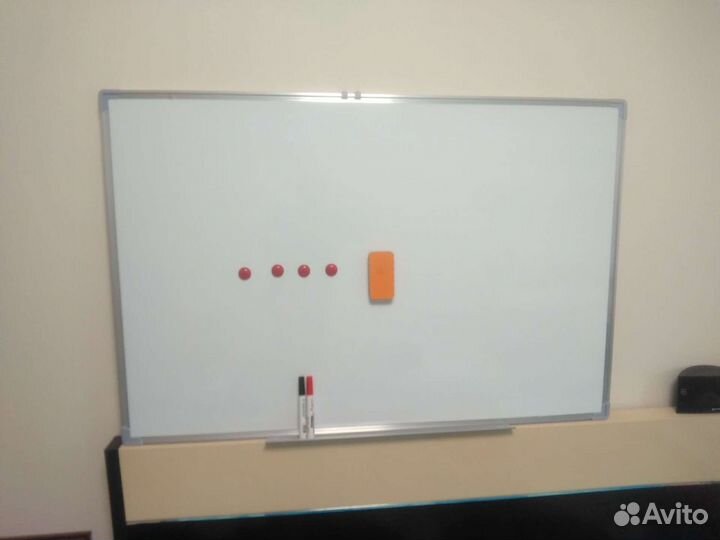 Доска магнитно маркерная 120 на 80 новая