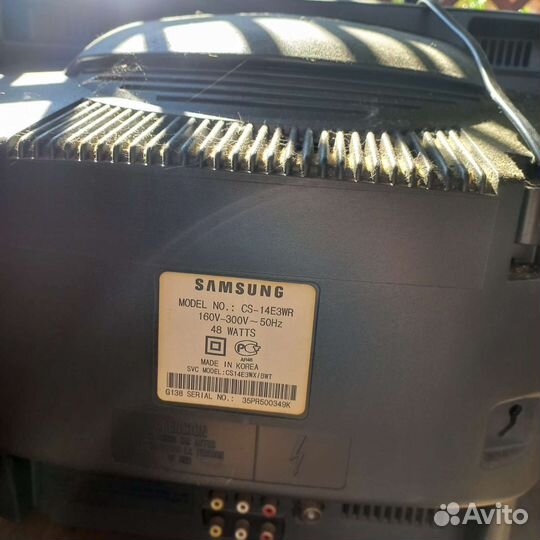 Телевизор samsung
